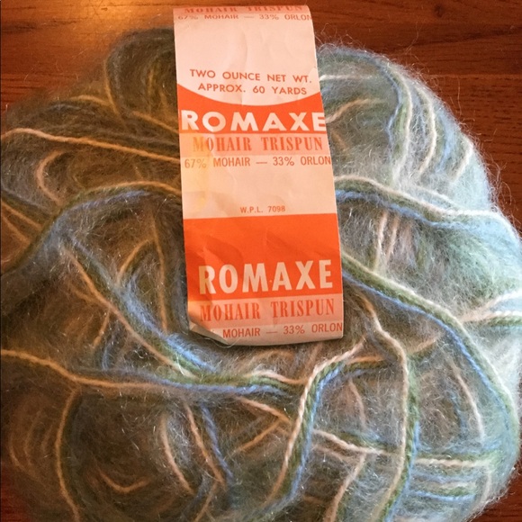 Vintage Romaxe Mohair Trispun Mohair Yarn-Lot of 7 - Picture 3 of 4